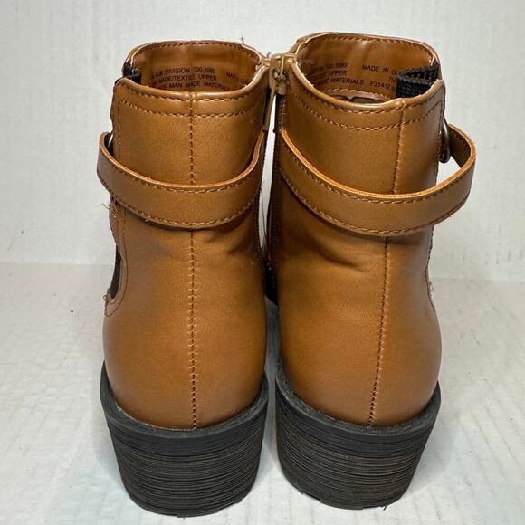 St. John's Bay Division Size 6 Chelsea Ankle Classic Boots Cognac Brown Casual - Picture 6 of 12